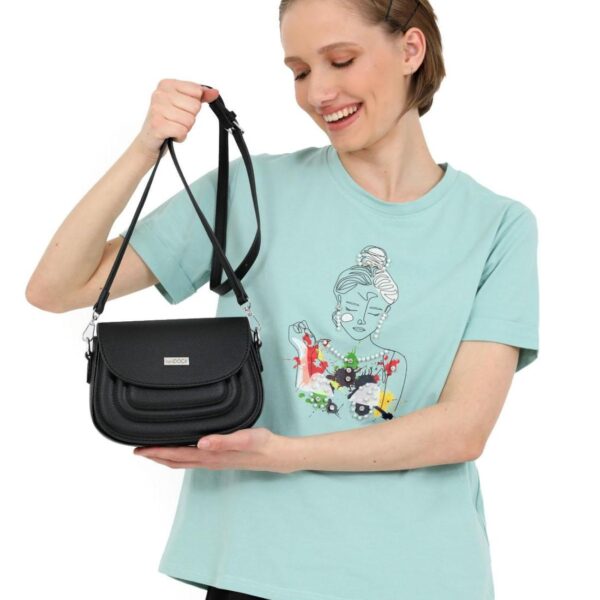 Γυναικεία τσάντα χιαστί DOCA 20122