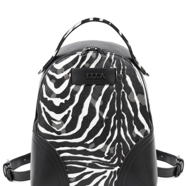 Γυναικεία τσάντα πλάτης animal print DOCA 22989